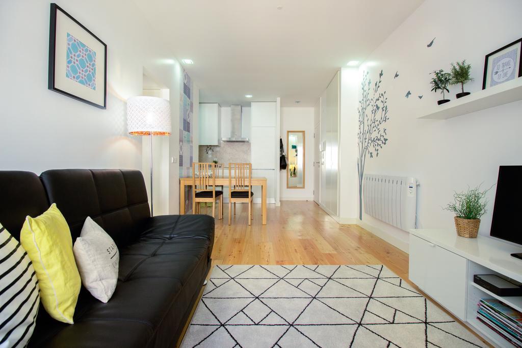 Lisbon Gloria Apartment Room photo